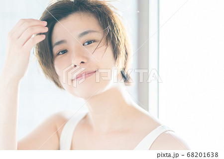 30代女性の朝美容 68201638