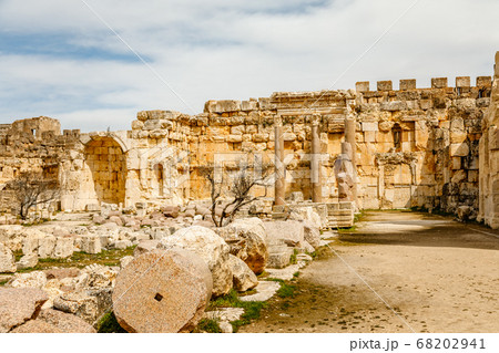 Ancient ruined walls of Grand Court of Jupiter 68202941