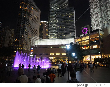 KLCC公園の噴水ショー KLCC公園の噴水ショー 68204030