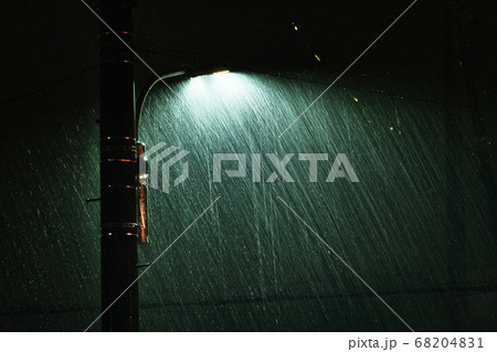 夜の雨 夜の雨 68204831