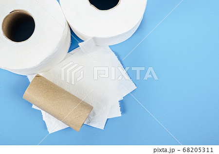 Tissue paper rolls. 68205311