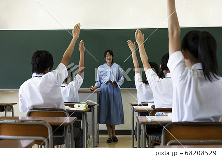 中学生の授業風景 中学生の授業風景 68208529