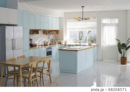 食卓 テーブル キッチン 68208571