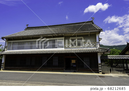 内子の町並み　上芳我邸　八日市護国重要伝統的建造物群保存地区　愛媛県喜多郡内子町 68212685