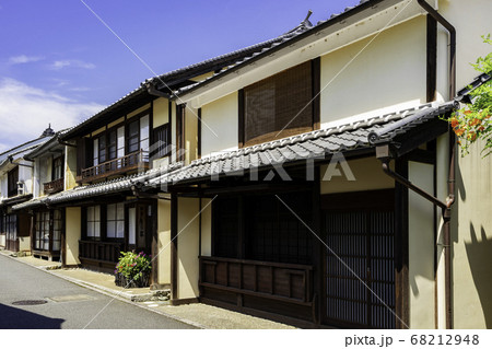 内子の町並み　八日市護国重要伝統的建造物群保存地区　愛媛県喜多郡内子町 68212948