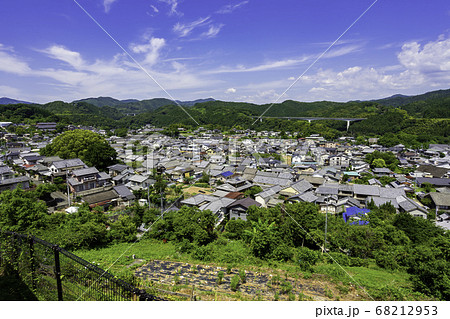 内子の町並み　八日市護国重要伝統的建造物群保存地区　愛媛県喜多郡内子町 68212953