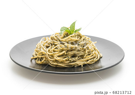 spaghetti cream cheese with bacon 68213712
