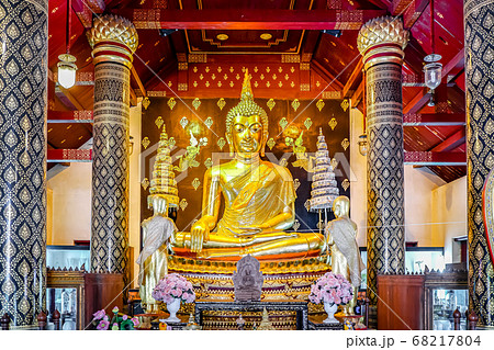 Gold buddha statue at at Phra Si Rattana Mahathat temple, Phitsanulok, Thailand . Beautiful of historic city at Buddhism temple. Gold buddha statue at at Phra Si Rattana Mahathat temple, Phitsanulok, Thailand . Beautiful of historic city at Buddhism temple. 68217804