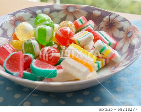 ゼリー キャンディ 食べ物 68218277