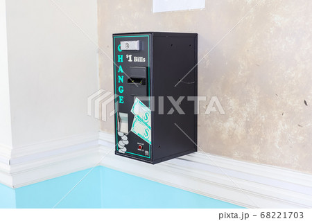 両替機　海外 68221703