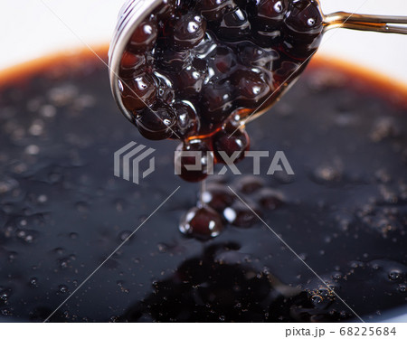 タピオカ 台湾 タピオカミルクティー 68225684