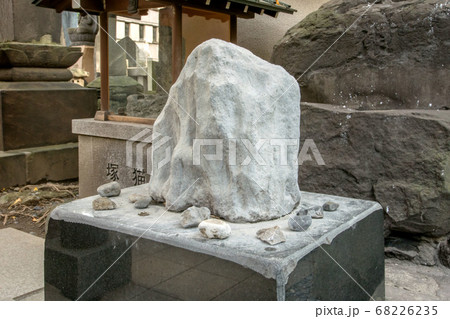 東京都墨田区両国の回向院 68226235