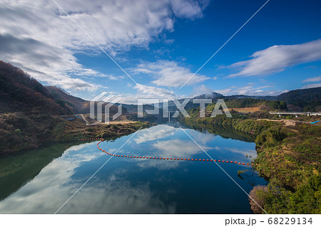 大分ダムと青空 大分ダムと青空 68229134