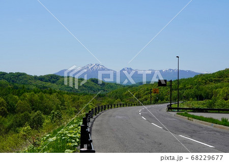 国道393号線から見るニセコ連峰 国道393号線から見るニセコ連峰 68229677