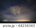 港の星空（海と街と星空） 68236365