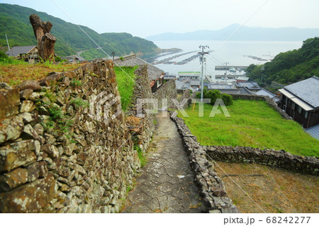 石垣の集落 68242277
