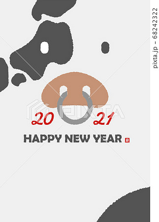 2021 (令和三年) 丑年 年賀状素材 年賀状テンプレート 牛の顔のアップと日本列島（文章なし） 68242322