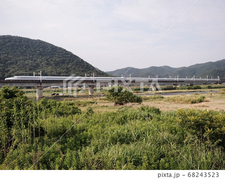 千種川橋梁を渡るN700系東海道山陽新幹線 千種川橋梁を渡るN700系東海道山陽新幹線 68243523