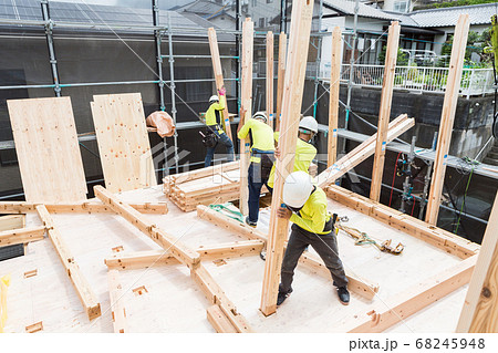 棟上げ 棟上げ 68245948