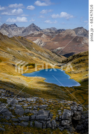 Lake of Lauzanier 68247616