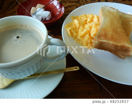美味しい朝食 モーニングセット 美味しい朝食 モーニングセット 68252657