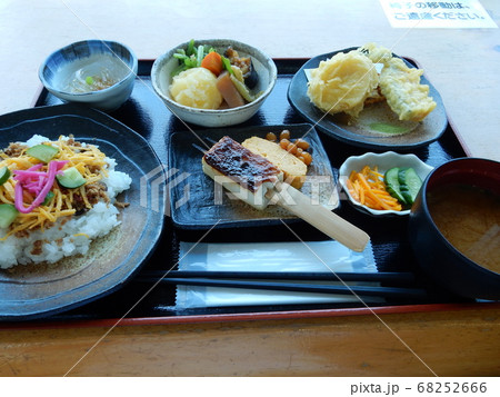 ランチ ランチ 68252666