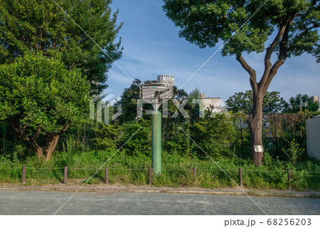 グランド散水システム 68256203