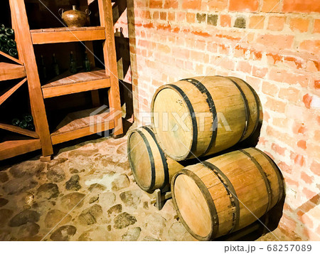 Large round wooden barrels for beer, wine Large round wooden barrels for beer, wine 68257089