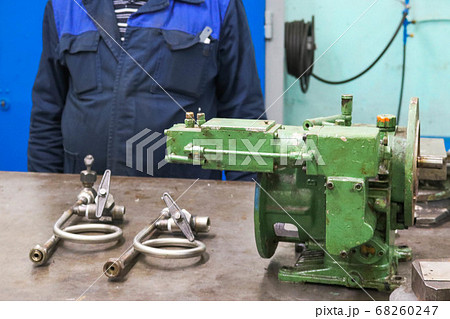 Metallic iron industrial pump plunger Metallic iron industrial pump plunger 68260247