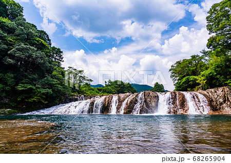 （愛知県東栄町）蔦の淵　滝 68265904
