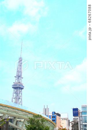 名古屋市、水の宇宙船とテレビ塔の風景 名古屋市、水の宇宙船とテレビ塔の風景 68267088