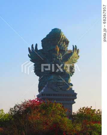GWK カルチュラルパーク　ガルーダ・ウィスヌ・クンチャナ像 68267957