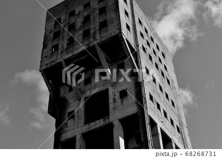 志免鉱業所竪坑櫓・モノクロ 志免鉱業所竪坑櫓・モノクロ 68268731