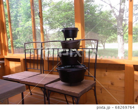 コテージのダッチオーブン コテージのダッチオーブン 68269764