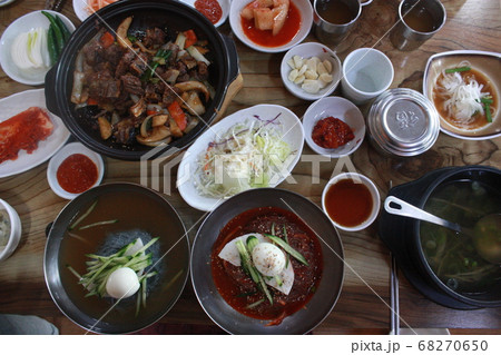 カルビチム 韓国料理 肉 68270650