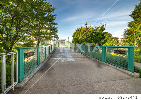 JR山手線に掛かる大丸跨線橋 JR山手線に掛かる大丸跨線橋 68272441