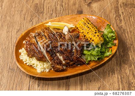 ジャマイカ料理 ジャークチキン　Jamaican food Jerk chicken  68276307