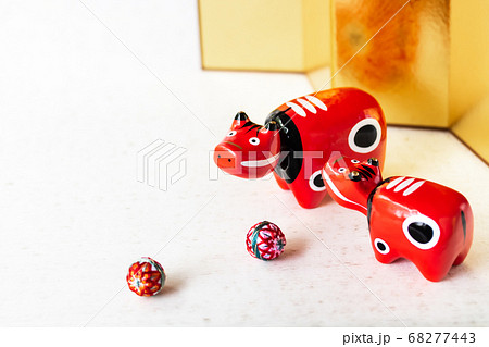 2021丑年の赤ベコ 68277443