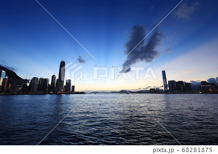 aterront promenade along the Victoria harbour in Hong Kong island aterront promenade along the Victoria harbour in Hong Kong island 68281875