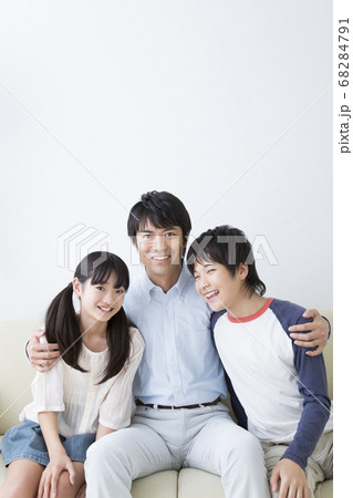 笑顔の親子 笑顔の親子 68284791