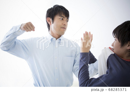 虐待 虐待 68285371