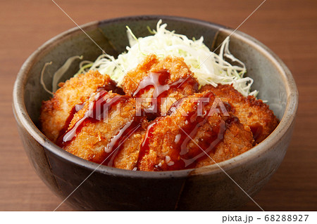 チキンカツ丼 68288927