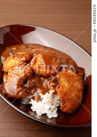 チキンカツカレー 68289029