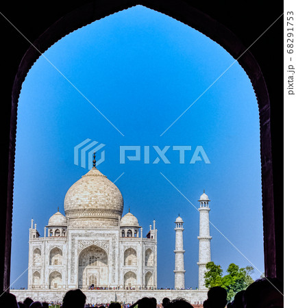 Picture of Crown of the Palaces - Taj Mahal in Agra, Uttar Pradesh, India 68291753