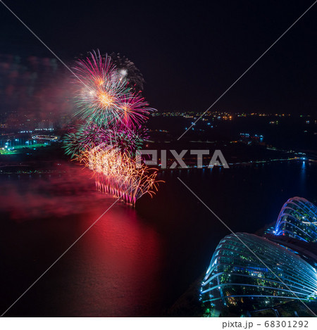 【シンガポール】2020年ナショナルデーの花火 【シンガポール】2020年ナショナルデーの花火 68301292