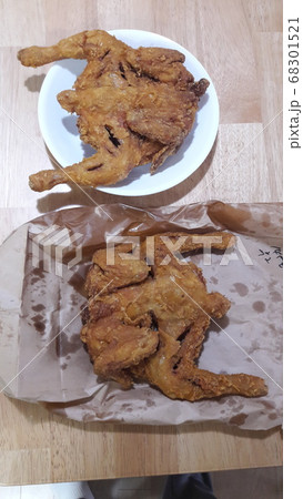 思い出 市場 鶏の丸焼き 68301521