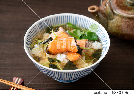 鮭茶漬け 68303069