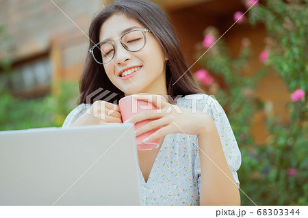 the woman is relaxing after work 68303344