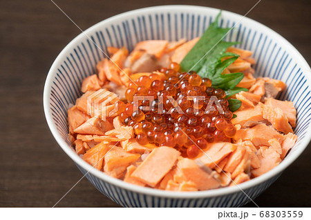 鮭いくら丼 68303559