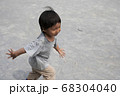 汗だくの子供（走る） 68304040